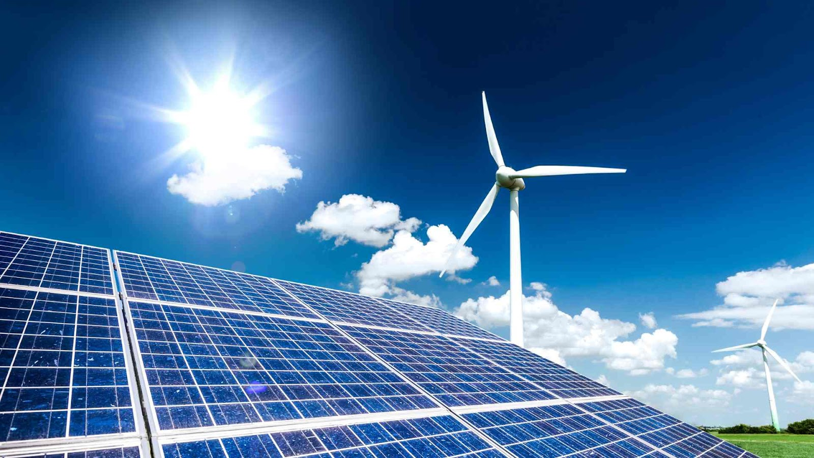 Hari Energi Bersih Internasional: Sejauh Mana Transisi Energi Sudah Berjalan?